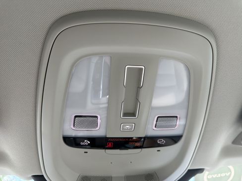 Certified 2024 Volvo XC90 B5 Core w/ Protection Package AWD/4WD image 29