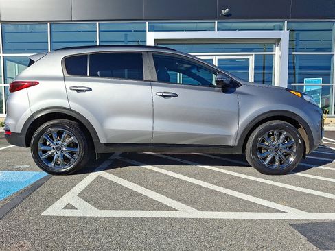 Used 2022 Kia Sportage Nightfall Edition w/ Nighfall AWD Premium Package image 6
