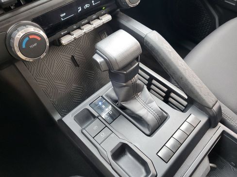 Used 2024 Toyota Tacoma SR image 24