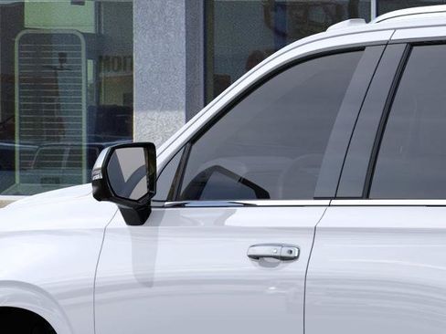 New 2026 Chevrolet Tahoe Premier AWD/4WD image 12