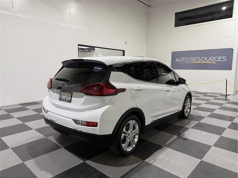 Used 2020 Chevrolet Bolt LT image 5