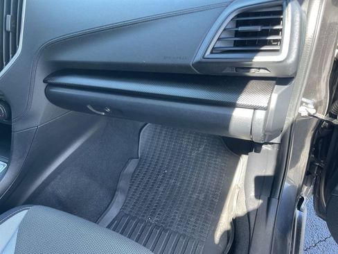 Used 2019 Subaru Crosstrek 2.0i Premium image 31