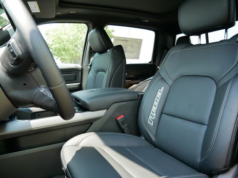 New 2026 RAM 1500 Rebel AWD/4WD image 9