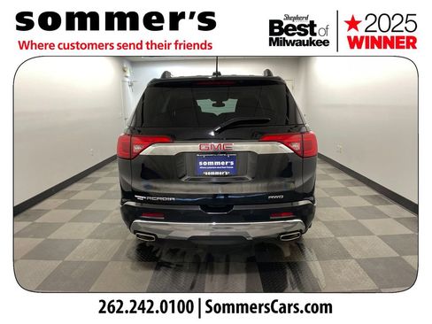 Used 2018 GMC Acadia Denali w/ Technology Package image 4
