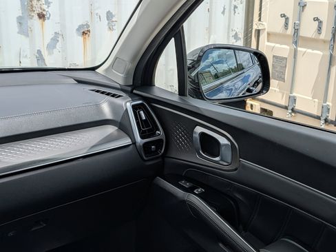 Used 2021 Kia Sorento SX image 19