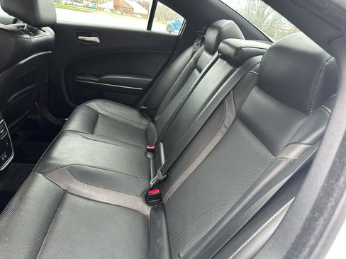 Used 2015 Dodge Charger SXT w/ AWD Plus Group image 27