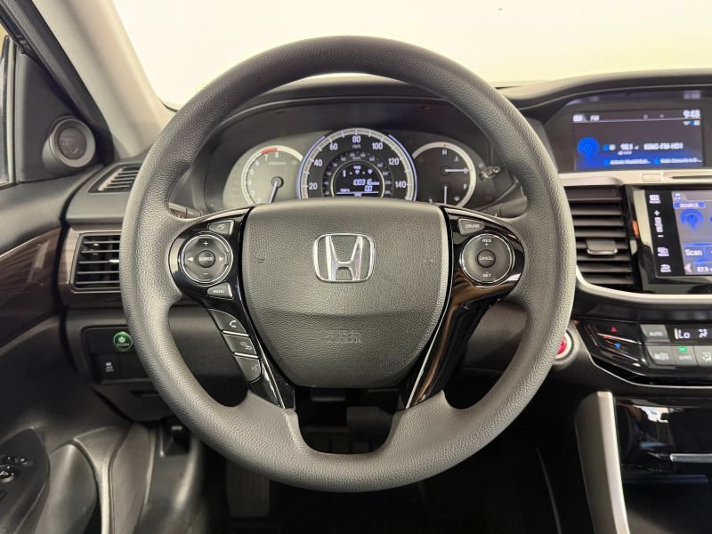 Used 2017 Honda Accord EX image 76
