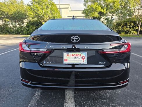 New 2025 Toyota Camry XLE image 10