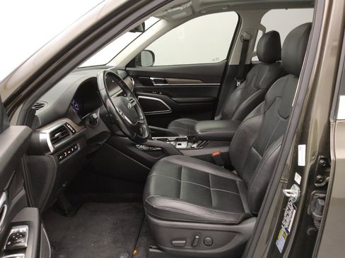 Used 2021 Kia Telluride EX FWD image 17