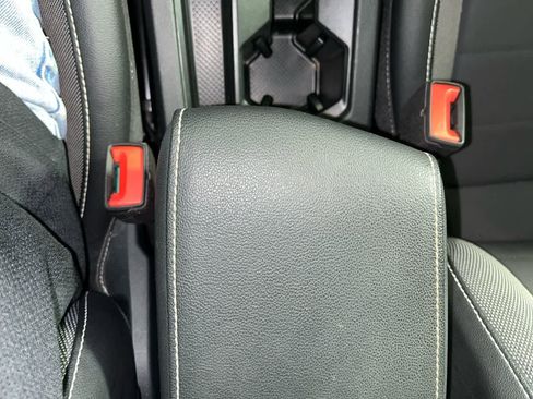 Used 2022 Volkswagen Taos SE w/ Panoramic Sunroof Package image 22