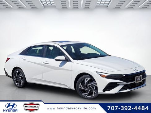 New 2026 Hyundai Elantra Limited FWD image 1