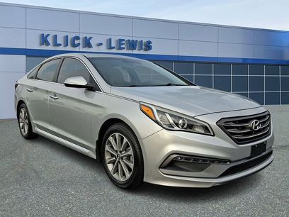 Used 2017 Hyundai Sonata Limited w/ Tech Package 03