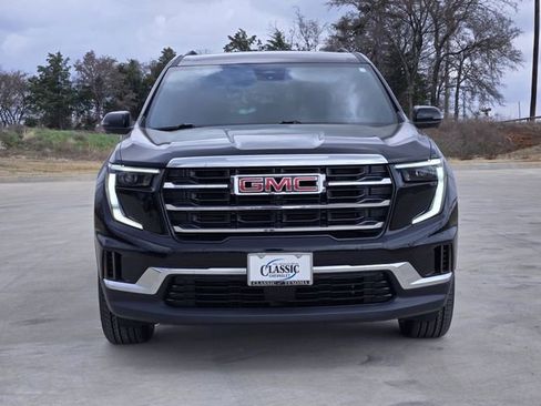 Used 2025 GMC Acadia Elevation image 3