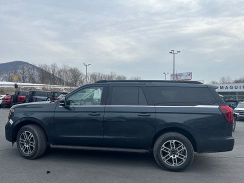 New 2026 Ford Expedition Max Active image 6