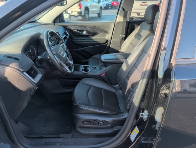 Used 2021 GMC Terrain SLT w/ Elevation Edition AWD/4WD image 11