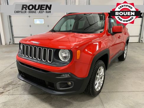 Used 2017 Jeep Renegade Latitude image 1