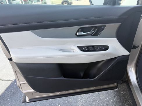 Used 2026 Nissan Murano SL AWD/4WD image 36