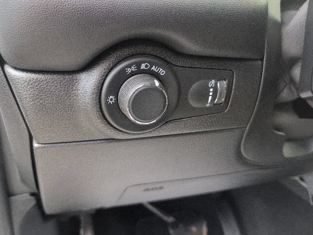 Used 2025 Dodge Durango R/T AWD/4WD image 24