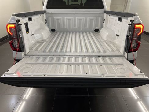 New 2025 Ford Ranger XLT w/ Equipment Group 301A High image 34