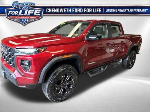 Used 2025 GMC Canyon Elevation w/ Convenience Package AWD/4WD image 1