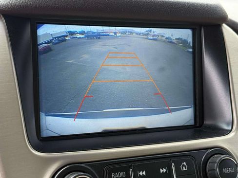 Used 2017 GMC Yukon XL Denali w/ Open Road Package AWD/4WD image 28