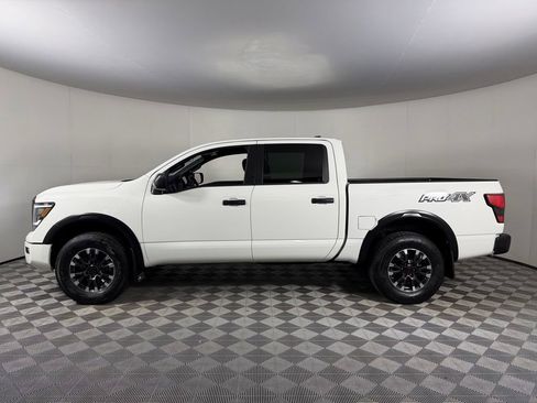 Used 2023 Nissan Titan PRO-4X w/ Off Road Protection Package AWD/4WD image 9