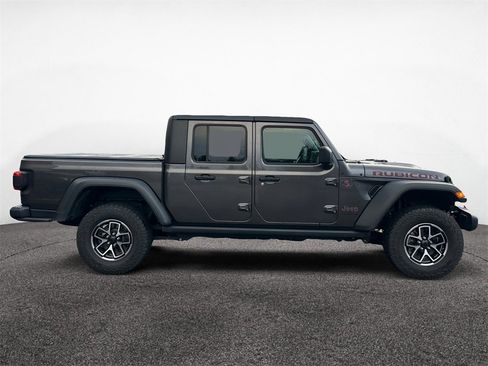 Certified 2024 Jeep Gladiator Rubicon w/ Convenience Group image 6