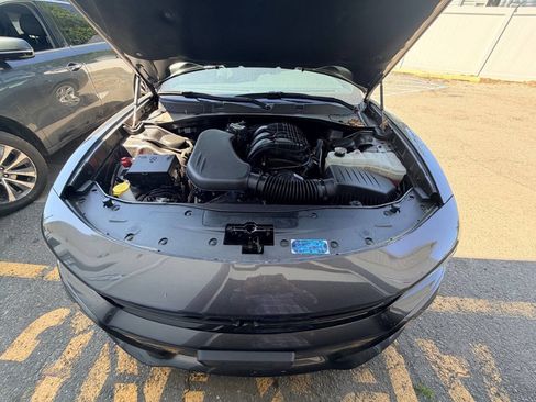 Used 2023 Dodge Charger SXT w/ Cold Weather Package RWD image 5