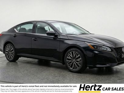 Used 2025 Nissan Altima 2.5 SV