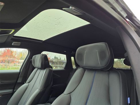 New 2026 Cadillac Lyriq V image 22