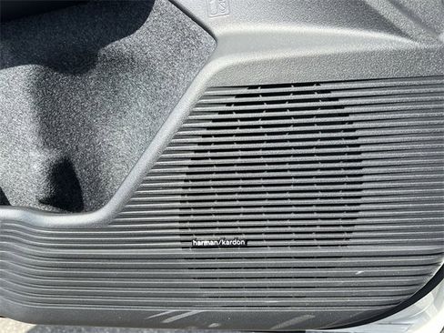 New 2026 Subaru Outback Touring image 27