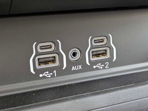 New 2026 RAM 3500 Big Horn AWD/4WD image 22