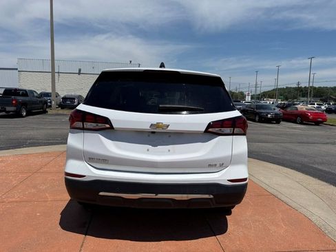 Used 2024 Chevrolet Equinox LT w/ Driver Convenience Package AWD/4WD image 5