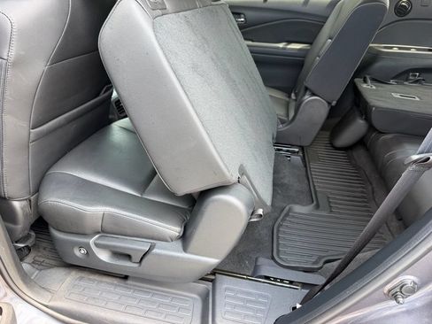 Used 2022 Honda Pilot EX-L image 17