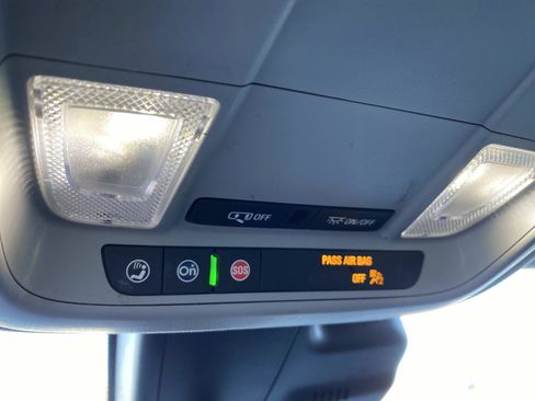 Used 2023 Chevrolet Malibu LT image 17