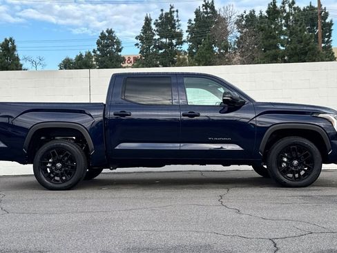 Used 2025 Toyota Tundra Limited image 6