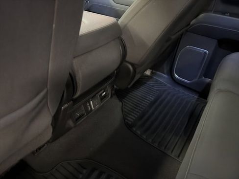 Used 2023 Chevrolet Silverado 1500 RST image 16