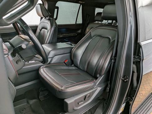 Certified 2022 Ford Expedition Max Limited image 9