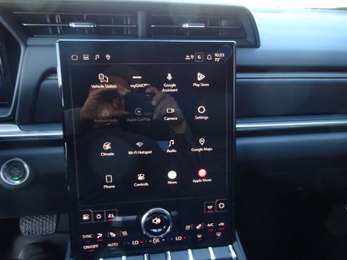 New 2027 GMC Terrain Elevation AWD/4WD image 25