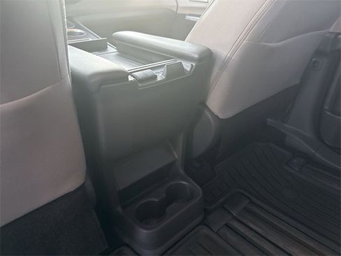 Used 2021 Toyota Sienna LE w/ LE Plus Package image 20