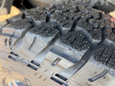 Certified 2023 Ford Ranger Lariat w/ Tremor Off-Road Package image 24