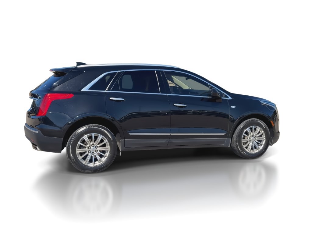 Certified 2017 Cadillac XT5 Luxury FWD image 9