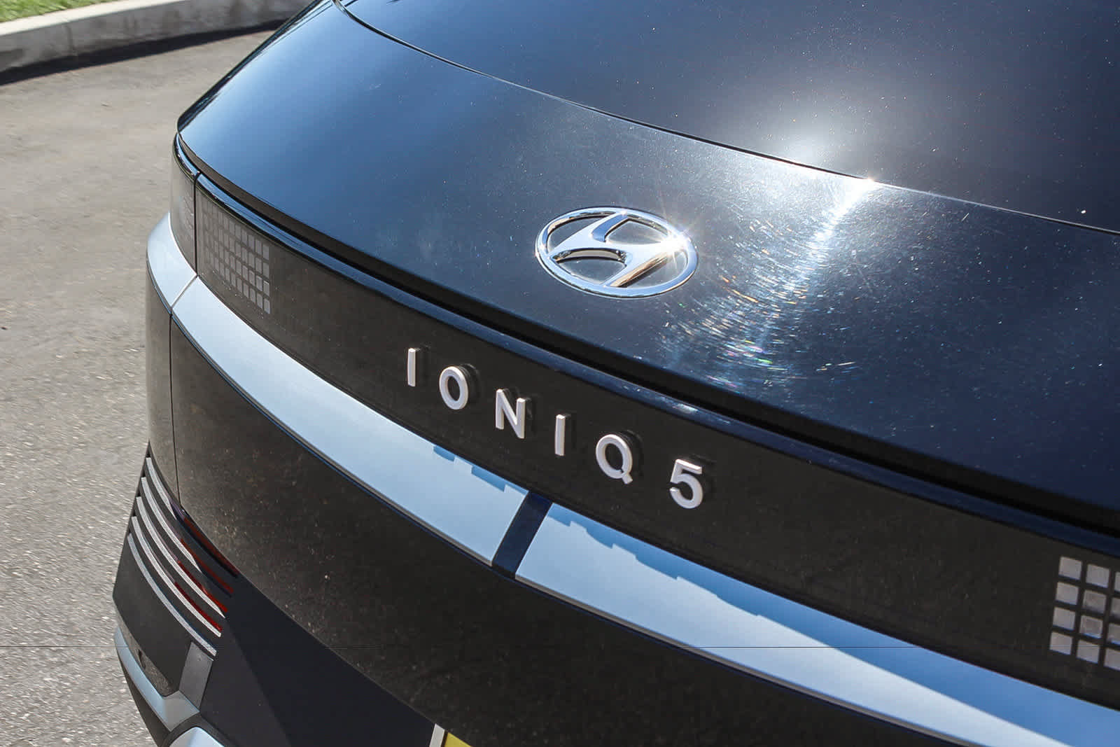 Certified 2024 Hyundai Ioniq 5 SEL RWD image 9