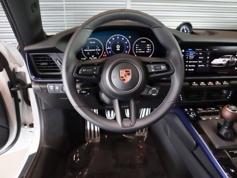 New 2026 Porsche 911 Carrera T image 13