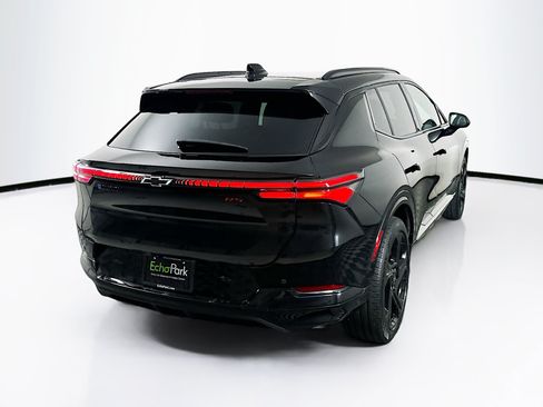 Used 2024 Chevrolet Equinox EV RS FWD image 9