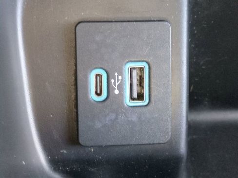 Used 2024 Ford F150 XLT w/ Mobile Office Package image 21