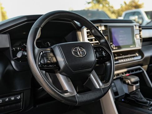 Used 2022 Toyota Tundra SR5 image 14
