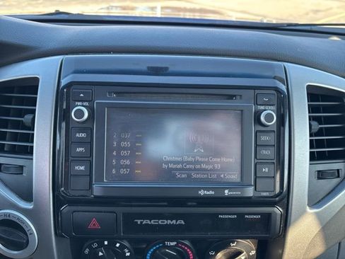 Used 2015 Toyota Tacoma 4x4 Double Cab image 27