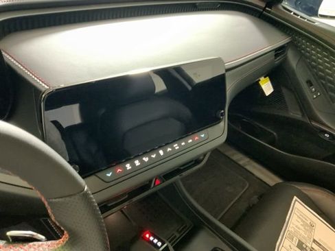 Used 2024 Dodge Charger R/T w/ Plus Group image 20