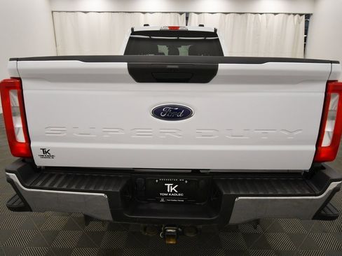 Used 2024 Ford F350 XLT w/ FX4 Off-Road Package image 6